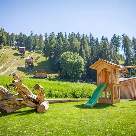 Haus Zur Vogelweide App 3 * Dobbiaco